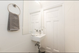 
                                                                                        Location
                                                                                         Studio meublé a  Nantes