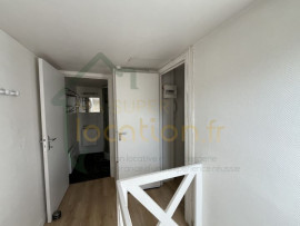 Location
Studio meublé à proximité des Champs-Élysées idéal étudiant et jeune actif