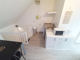 
                                                                                        Location
                                                                                         Studio Meublé Amiens St-Honoré 18m2