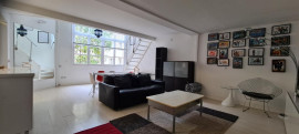 Location
Studio meublé au 3eme étage