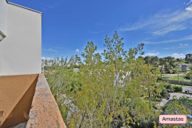 
                                                                                        Location
                                                                                         Studio meublé avec balcon