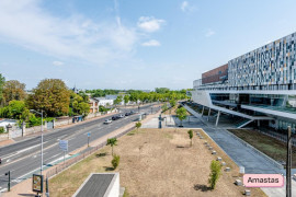 
                                                                                        Location
                                                                                         Studio meublé avec balcon proche de l’école de commerce Kedge