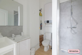 
                                                                                        Location
                                                                                         Studio meublé avec soin - Roubaix - 1591201