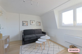 
                                                                                        Location
                                                                                         Studio meublé avec soin - Roubaix 1591204