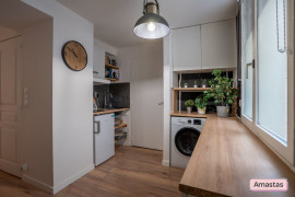 
                                                                                        Location
                                                                                         Studio meublé avec terrasse et jardin - Quartier Capucins