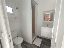 
                                                                                        Location
                                                                                         Studio meublé avec terrasse, Saint-Leu