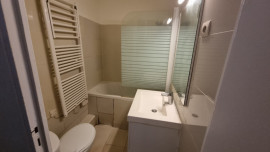Location
Studio meublé Champs Élysées
