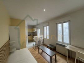 
                                                                                        Location
                                                                                         Studio meublé dans une belle résidence au coeur de SAINT-QUENTIN