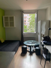 
                                                                                        Location
                                                                                         Studio meublé de 18 m² – Lyon 8ᵉ