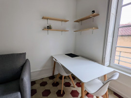 
                                                                                        Location
                                                                                         STUDIO MEUBLE DE 19M2 SUR LYON 9