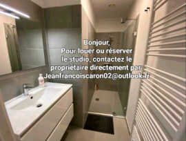 
                                                                                        Location
                                                                                         Studio meublé disponible à Paris 15ème