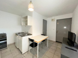 Location
Studio meublé – École d’Art Amiens