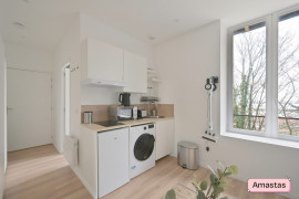 Location
Studio meublé et entièrement rénové à la Mulatière - 169558