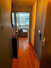 
                                                                                        Location
                                                                                         Studio  meublé et équipé 17m2