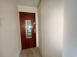 
                                                                                        Location
                                                                                         Studio meublé et parking privatif St Leu Amiens