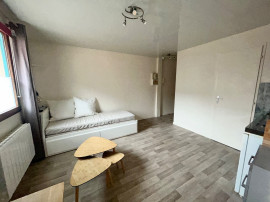 
                                                                                        Location
                                                                                         Studio meublé et parking privatif St Leu Amiens
