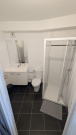 
                                                                                        Location
                                                                                         Studio meublé neuf - Nancy centre - fac de droit