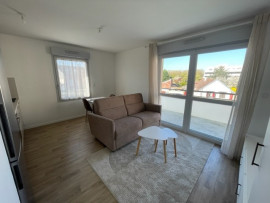 Location
STUDIO MEUBLE + parking sécurisé