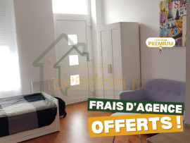 
                                                                                        Location
                                                                                         Studio meublé pièces rénové