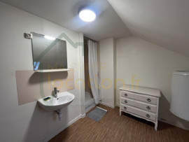 
                                                                                        Location
                                                                                         Studio meublé proche Champs Elysées