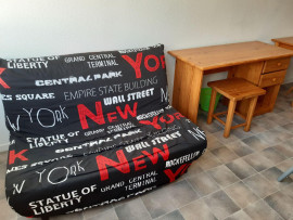 
                                                                                        Location
                                                                                         Studio Meublé proche de la Gare.