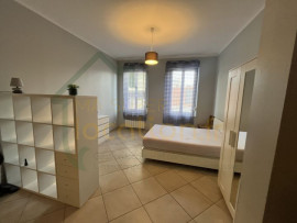 Location
Studio meublé, proche des commodités à deux pas du Centre-VIlle de SAINT-QUENTIN
