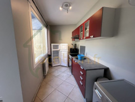 Location
Studio meublé, proche des commodités à deux pas du Centre-VIlle de SAINT-QUENTIN