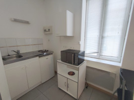 Location
Studio meublé proche école d’Art