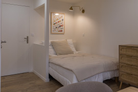 
                                                                                        Location
                                                                                         Studio meublé - Quartier Notre-Dame-Du-Mont