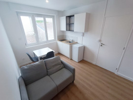 
                                                                                        Location
                                                                                         Studio meublé rénové 22,96 m2 proche IUT