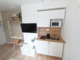 Location
Studio meublé, salle de sport Henriville