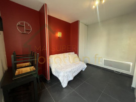 Location
Studio meublé situé au centre ville ST-QUENTIN