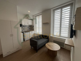 Location
Studio meublé situé dans le centre-ville de SAINT-QUENTIN