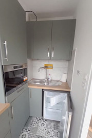 
                                                                                        Location
                                                                                         Studio meublé Talence
