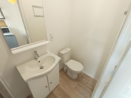 
                                                                                        Location
                                                                                         Studio meublé tout inclus St-Roch