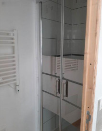 
                                                                                        Location
                                                                                         Studio meublé toutes charges comprises