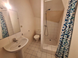 
                                                                                        Location
                                                                                         Studio meublé UN VRAI TOUT COMPRIS