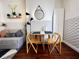 
                                                                                        Location
                                                                                         Studio Moderne les Gobelins