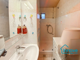 
                                                                                        Vente
                                                                                         STUDIO- Montbauron - 17 m²