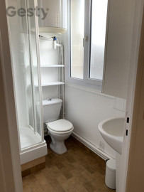 
                                                                                        Location
                                                                                         Studio Montreuil proche métro 9