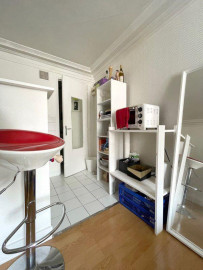 
                                                                                        Location
                                                                                         Studio Paris 10ème