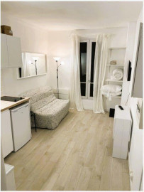 
                                                                                        Location
                                                                                         Studio Paris 13e