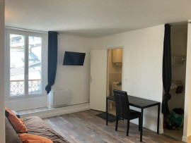 
                                                                                        Location
                                                                                         Studio paris 18