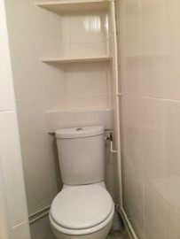 
                                                                                        Location
                                                                                         Studio Paris 3è