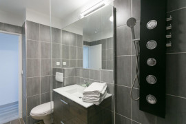 
                                                                                        Location
                                                                                         Studio Paris15 Tour Eiffel Piscine et terrasse 360