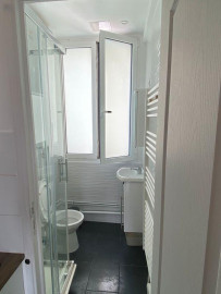 
                                                                                        Location
                                                                                         Studio Porte de Vincennes