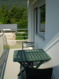 
                                                                                        Location
                                                                                         Studio proche faculté