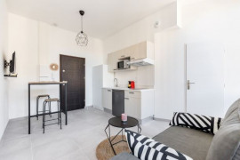 Location
Studio - Quartier préfecture