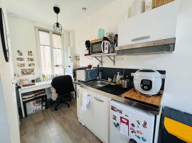 
                                                                                        Location
                                                                                         Studio quartier Saint Pierre Amiens 16m2