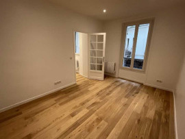 
                                                                                        Location
                                                                                         Studio rénové 22 m² — Paris 13e